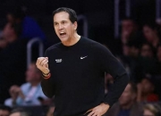 九游娱乐官方平台-NBA球队主帅因战术问题遭质疑